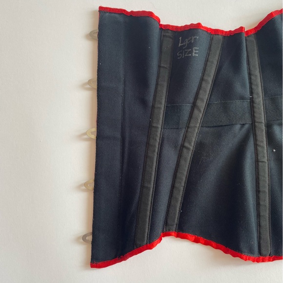 North Bound Leather Women’s Satin Red Underbust Cincher / Corset - Picture 13 of 13